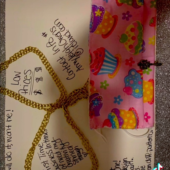 Masks on go - Picture 1 of 1